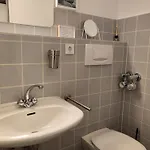 50 Im Haus Anna