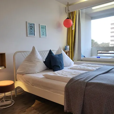 50 Im Haus Anna