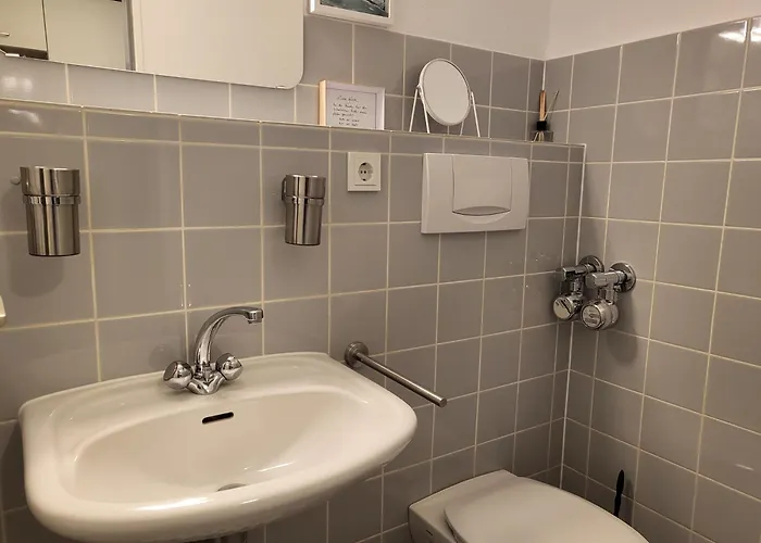 50 Im Haus Anna